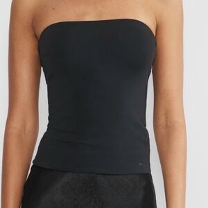 LIKE-NEW BABATON ARITZIA TUBE TOP BLACK S